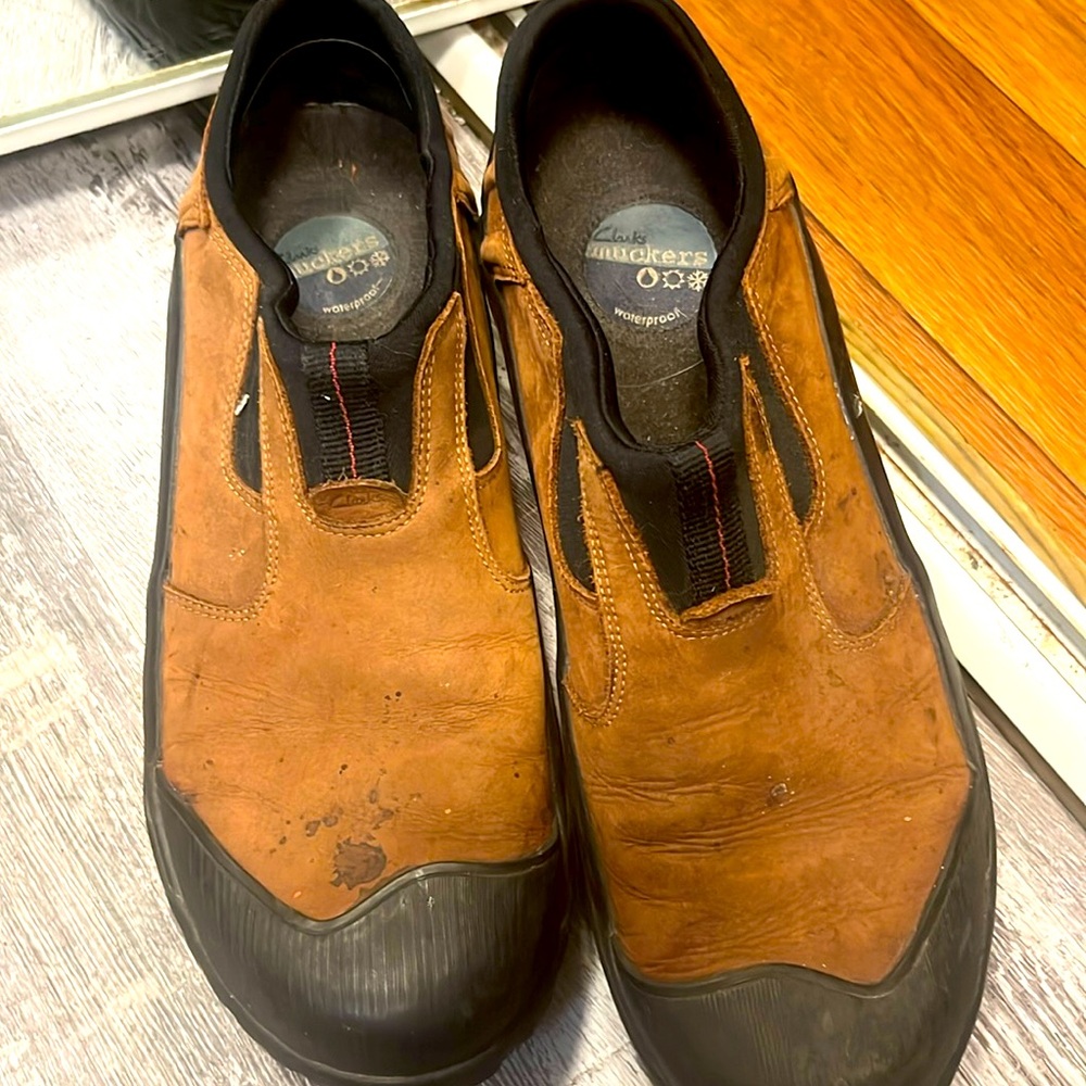 Clark’s muckers few spots lots of life waterproof brown and black size 9